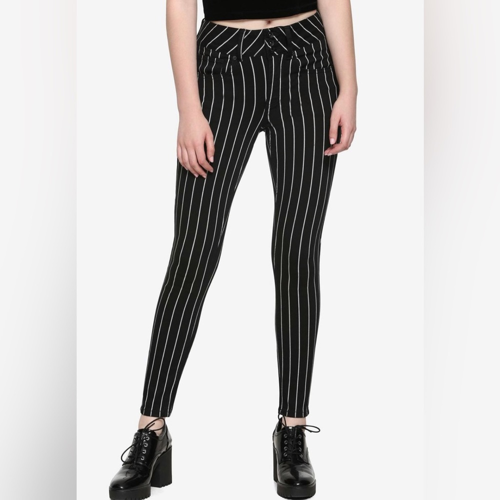 Hot Topic super skinny striped pants